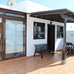 casa-vittoria-playa-honda-lanzarote.in-canary-islands.com/