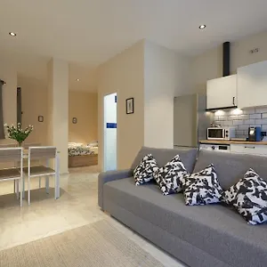 Apartamento Tejares De Triana 16 A, Sevilla