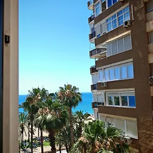 apartamento-malaga-port.hotelsinnerja.org/